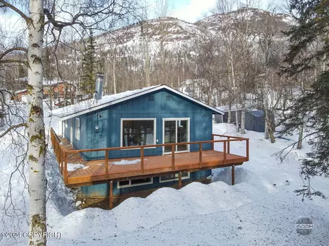 Exterior - 20232 David Ave, Eagle River, AK 99577 photo 6 of 18