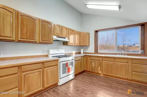 6101 Gershmel Loop, Palmer, AK 99645 photo 8