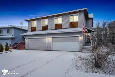 20579 Mountain Vista Dr, Eagle River, AK 99577