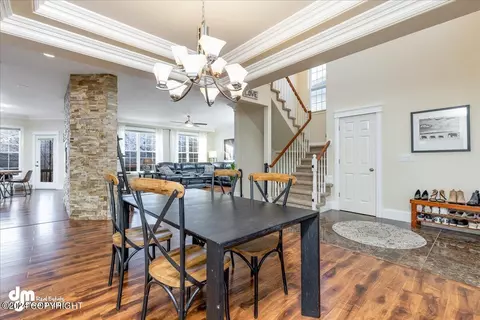 Dining - 20526 Williamsburg Dr, Eagle River, AK 99577 photo 3 of 4