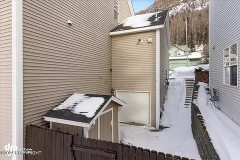 Other - 20526 Williamsburg Dr, Eagle River, AK 99577 photo 2 of 4