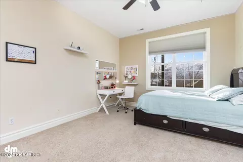 Bedroom - 20526 Williamsburg Dr, Eagle River, AK 99577 photo 8 of 11