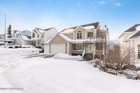 Exterior - 20526 Williamsburg Dr, Eagle River, AK 99577 photo 8 of 9