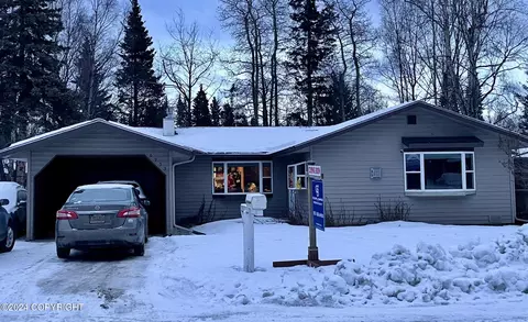 6953 Warfield Pl, Anchorage, AK 99502