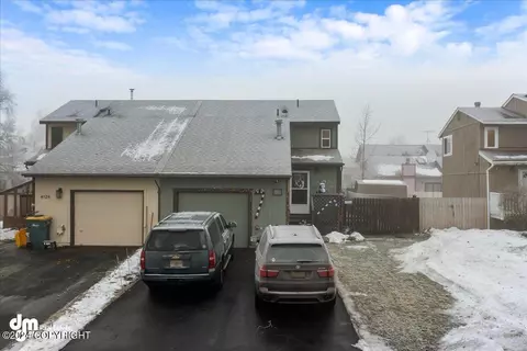 4130 Cosmos Dr, Anchorage, AK 99517