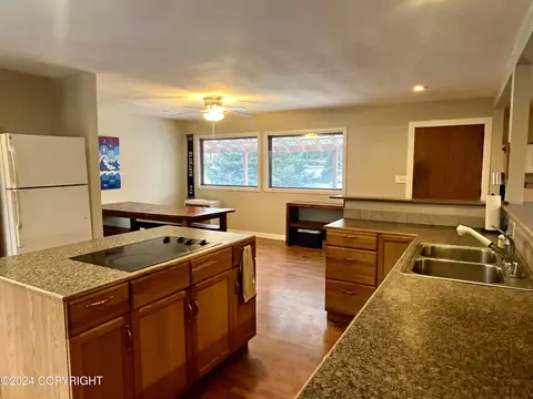 209 Marathon Dr, Seward, AK 99664 photo 10