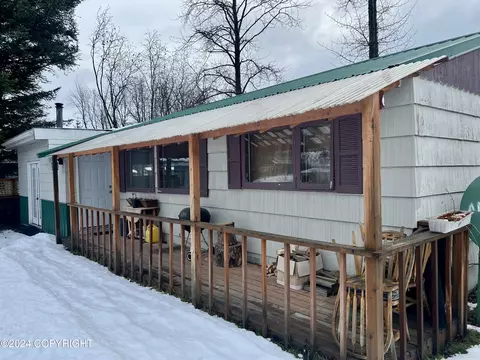 209 Marathon Dr, Seward, AK 99664 photo 2