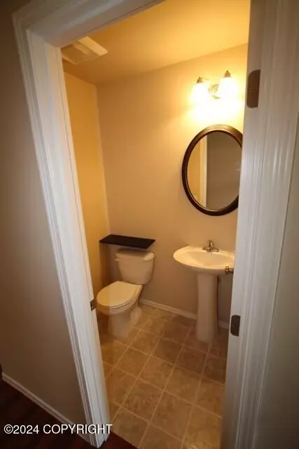17306 N Juanita Loop, Eagle River, AK 99577 photo 3