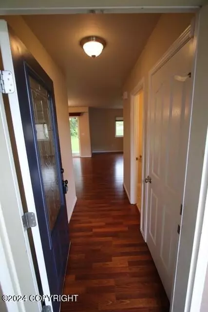 17306 N Juanita Loop, Eagle River, AK 99577 photo 2