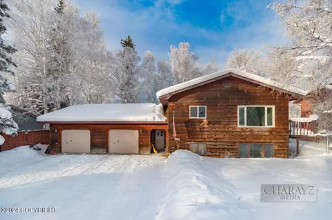 1036 Joyce Dr, Fairbanks, AK 99701