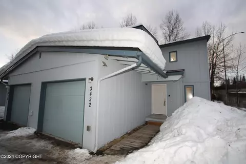 3432 Corvus Pl, Anchorage, AK 99504