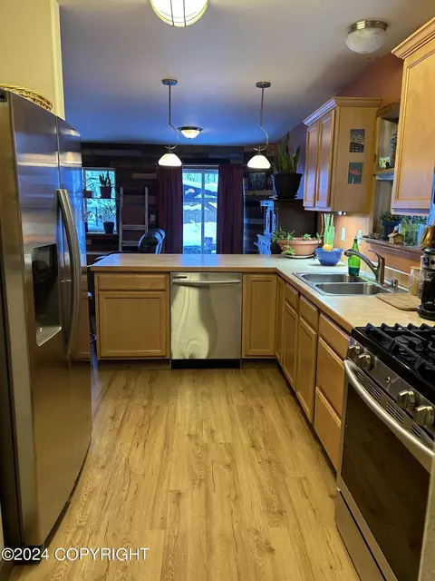 Kitchen - 11061 Hannah Jane Pl # 2, Eagle River, AK 99577 photo 1 of 12