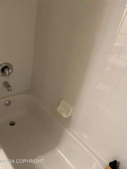 Bath - 11061 Hannah Jane Pl # 2, Eagle River, AK 99577 photo 6 of 8