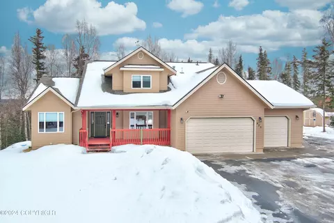 455 Cub Ct, Kenai, AK 99611