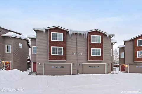 12671 Bona Kim Loop # 10, Anchorage, AK 99515