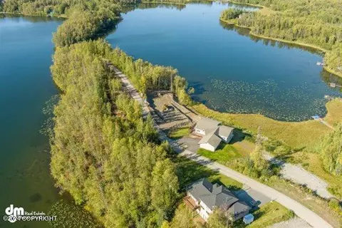1330 E Brent Pointe Dr, Wasilla, AK 99654