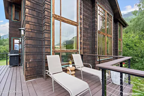 Exterior - 24010 The Clearing Dr, Eagle River, AK 99577 photo 27 of 37