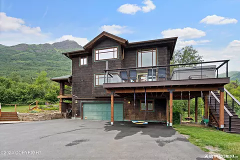Exterior - 24010 The Clearing Dr, Eagle River, AK 99577 photo 29 of 37