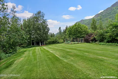 Exterior - 24010 The Clearing Dr, Eagle River, AK 99577 photo 24 of 37