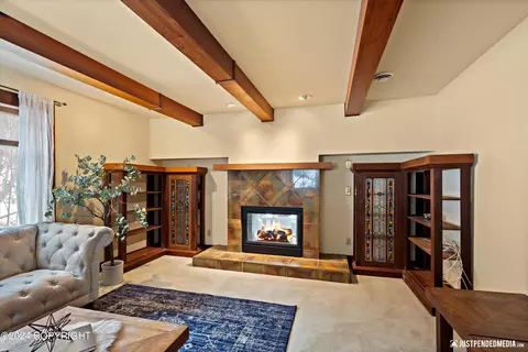Living - 24010 The Clearing Dr, Eagle River, AK 99577 photo 12 of 13