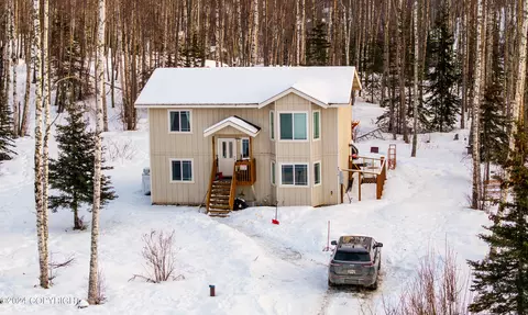 4310 W Rangeview Dr, Wasilla, AK 99623
