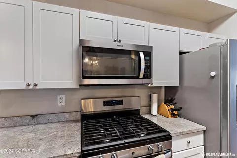 18831 Katelyn Cir, Eagle River, AK 99577 photo 14