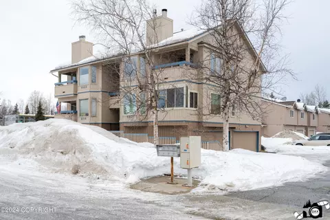 5525 Chilkoot Ct # M202, Anchorage, AK 99507