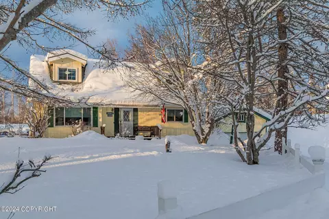 3860 N Grey Wolf Cir, Wasilla, AK 99654