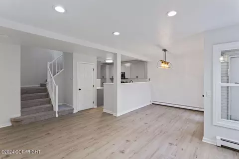 6460 E Northern Lights Blvd # 11A, Anchorage, AK 99504