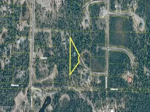 000 Wynona Ct, Soldotna, AK 99669