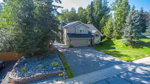 10918 Suneagle Cir, Eagle River, AK 99577 photo 5