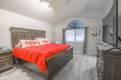 10918 Suneagle Cir, Eagle River, AK 99577 photo 28