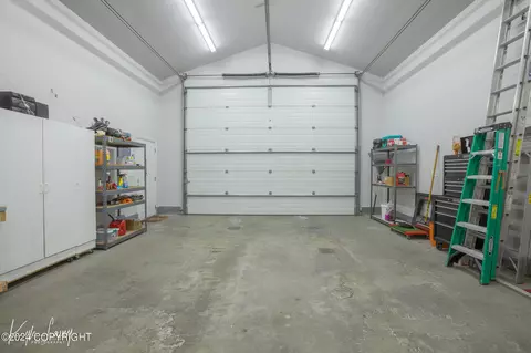 10918 Suneagle Cir, Eagle River, AK 99577 photo 38