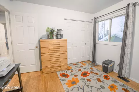 10918 Suneagle Cir, Eagle River, AK 99577 photo 35