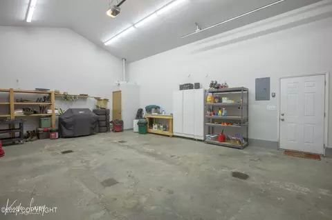 10918 Suneagle Cir, Eagle River, AK 99577 photo 39