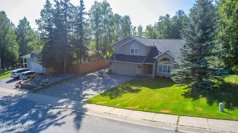 10918 Suneagle Cir, Eagle River, AK 99577 photo 10