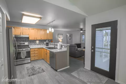 10918 Suneagle Cir, Eagle River, AK 99577 photo 17