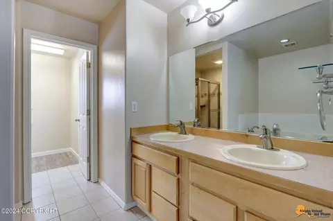 Bath - 8331 Berry Patch Dr, Anchorage, AK 99502 photo 1 of 5