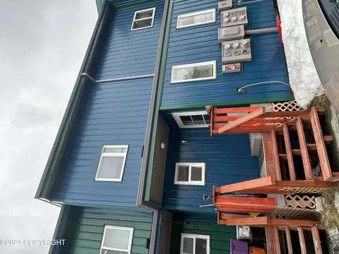 813 Auk St # E4, Kenai, AK 99611