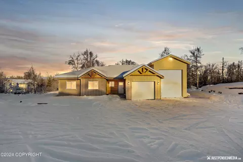 8699 W Petrel St, Wasilla, AK 99623
