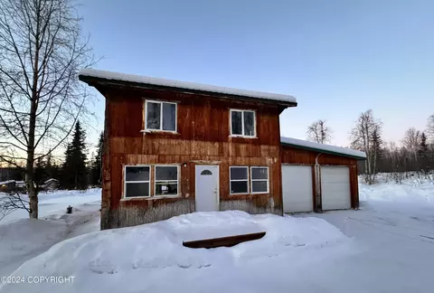 1741 N Ogrady Cir, Wasilla, AK 99654