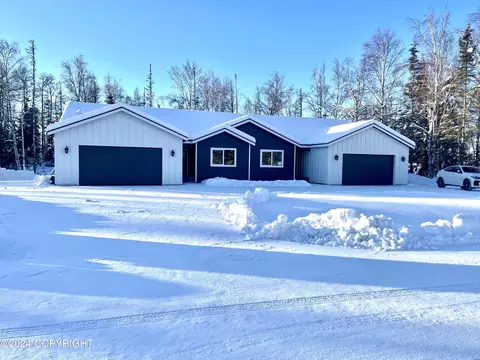 1700 N Lana Cir, Wasilla, AK 99654
