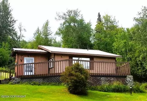 10079 S Straight Cir, Palmer, AK 99645