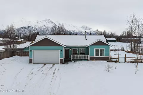 1027 S Arza Cir, Palmer, AK 99645