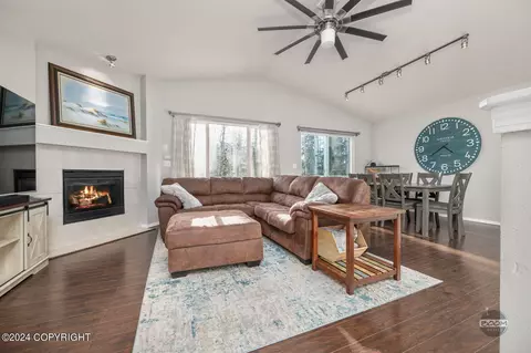 20224 Glacier Park Cir, Eagle River, AK 99577 photo 6