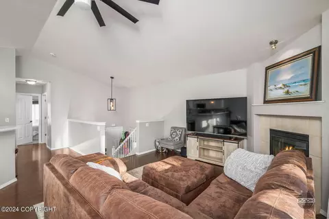 20224 Glacier Park Cir, Eagle River, AK 99577 photo 9
