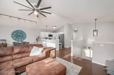 20224 Glacier Park Cir, Eagle River, AK 99577 photo 10