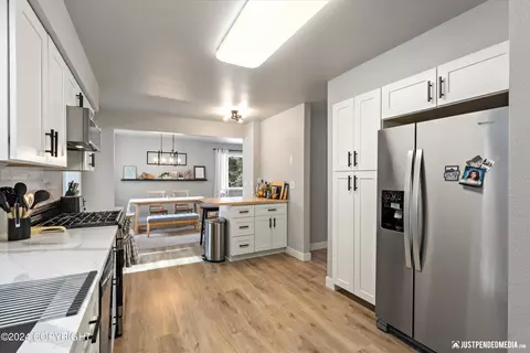 Kitchen - 19334 Pribilof Loop, Eagle River, AK 99577 photo 5 of 6