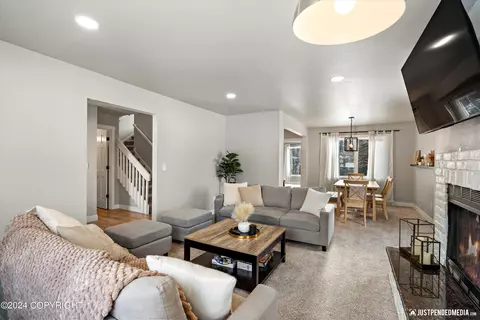 Living - 19334 Pribilof Loop, Eagle River, AK 99577 photo 5 of 7