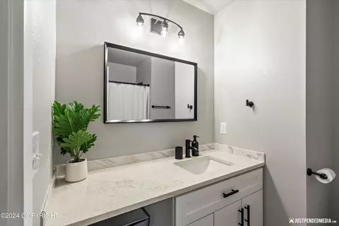 Bath - 19334 Pribilof Loop, Eagle River, AK 99577 photo 4 of 5